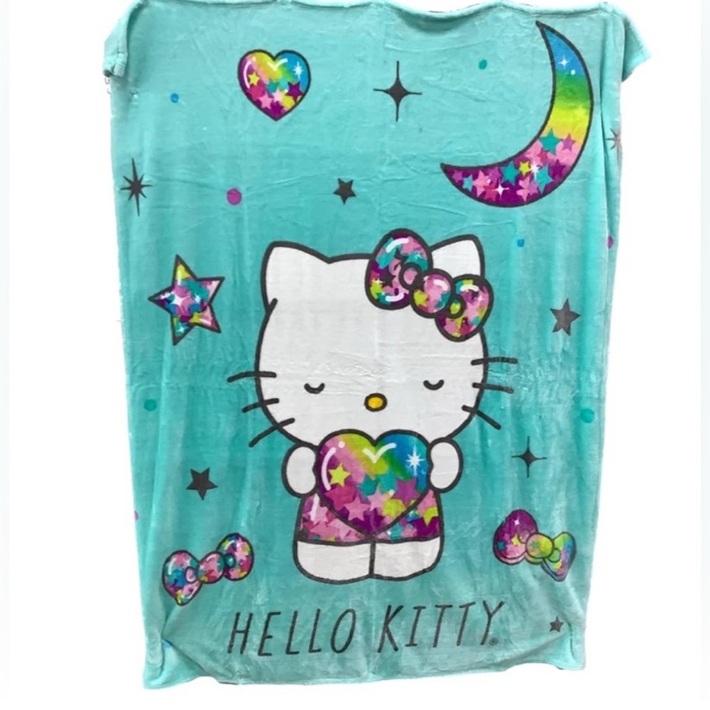 Hello Kitty by Sanrio soft fluffy Cloud throw blanket bedding - Picture 3 of 3